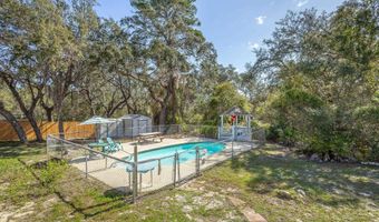657 Pine St, Alligator Point, FL 32346