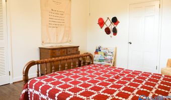 6 Penny Ln, Albertville, AL 35950
