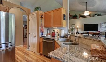 12453 W Meadow Wood Dr, Boise, ID 83713