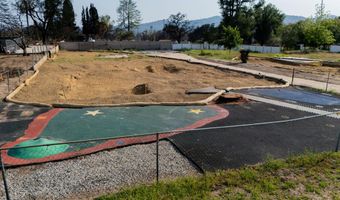 70 W Palm St, Altadena, CA 91001