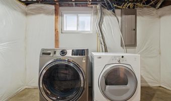 5300 WILSON Blvd, Arlington, VA 22205