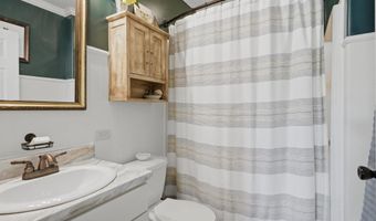 953 Briarwood Dr, Arab, AL 35016