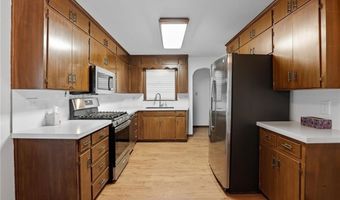 2943 NE Walnut Rd, Avondale, MO 64117