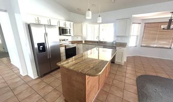 2563 N TAMARISK St, Chandler, AZ 85224