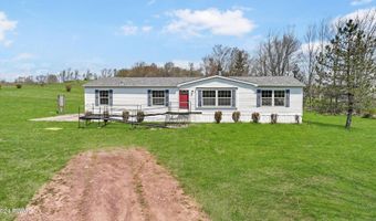 35 Stargaze Ln, Beach Lake, PA 18405