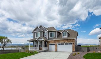 1072 Clara View Dr, Berthoud, CO 80513