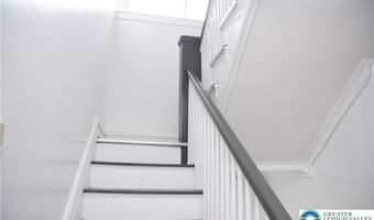 1831 Hamilton, Allentown, PA 18104