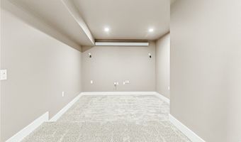 2725 Torrey Pines Dr, Billings, MT 59101