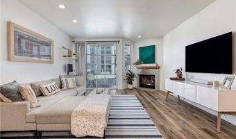 171 N Church Ln 617, Los Angeles, CA 90049