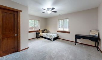 10570 E FAR CRY Rd, Athol, ID 83801