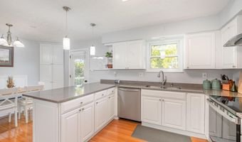 37 Shaw Dr, Alexandria, KY 41001