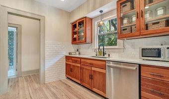 15 W YALE St, Orlando, FL 32804