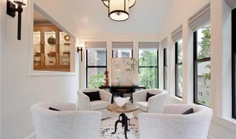 2975 Woodvale Ct, Alpharetta, GA 30022