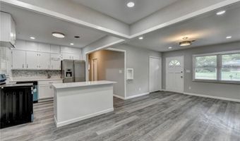 3045 Lindon Ln, Decatur, GA 30033
