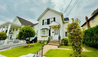 46 Berry St, Andover, NJ 07801