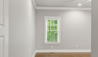 175 Glenview Dr, Albertville, AL 35950