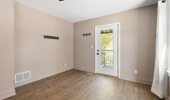 909 11th St NW, Austin, MN 55912