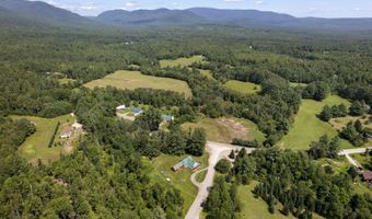 8 Cross St, Andover, ME 04216