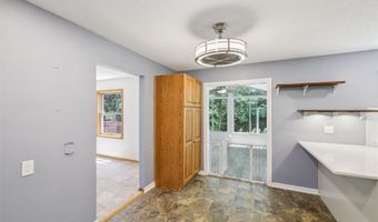 3863 NE 88th St, Altoona, IA 50009