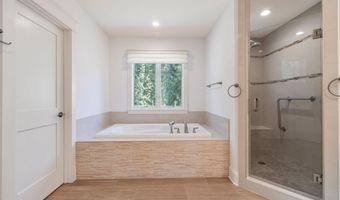 8905 HEMPSTEAD Ave, Bethesda, MD 20817