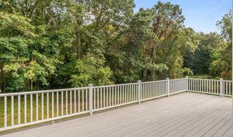 68 Delta Dr, North Kingstown, RI 02874