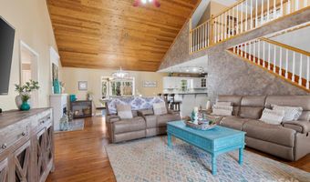 8 Alexander Chapel Dr, Asheville, NC 28804