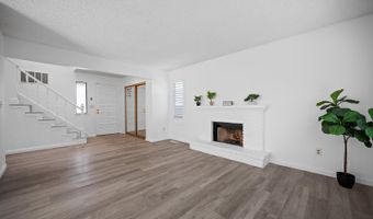 1324 Almondwood Dr, Antioch, CA 94509