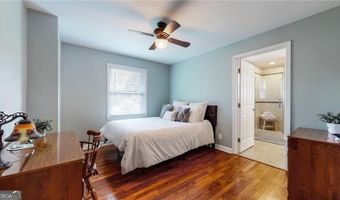 2461 Woodridge, Decatur, GA 30033