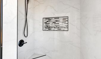 519 NE 2000, Andrews, TX 79714