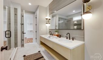290 Hodgson Dr, Athens, GA 30606