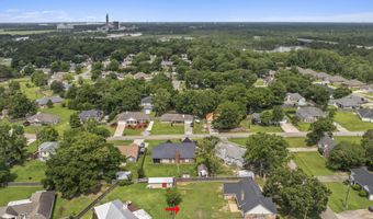 11313 N River Vue Cir, Biloxi, MS 39532