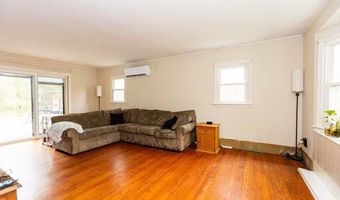 213 Hartford Pike, Foster, RI 02825