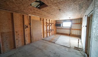 13498 Westbrook St, Ackley, IA 50601