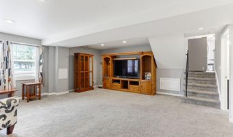 645 WALKER St, Aberdeen, MD 21001