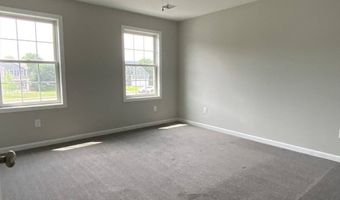 25 Damato Way, Agawam, MA 01001