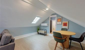 382 Spring St 3, Newport, RI 02840