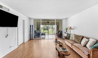 157 Atlantis Blvd 301, Atlantis, FL 33462