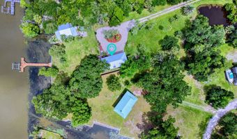 162 Pogy Rd, Apalachicola, FL 32320