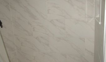 917 S 6th St, Artesia, NM 88210