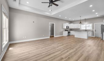 415 Highland Dr, Arab, AL 35016