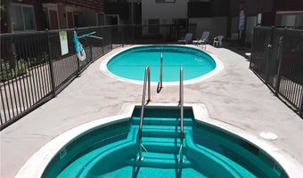 5414 Newcastle Ave 7, Encino, CA 91316