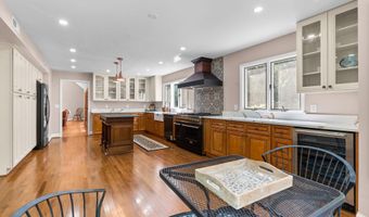 16112 BARNESVILLE Rd, Boyds, MD 20841