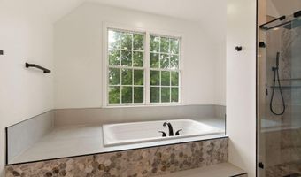 43864 ASHLAWN Ct, Ashburn, VA 20147