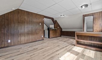 1903 E APPLE CREEK Rd, Appleton, WI 54913