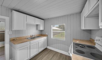 2950 Packinghouse Rd, Alva, FL 33920