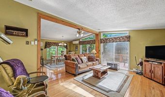 160 Ginsburg Cir, Albrightsville, PA 18210