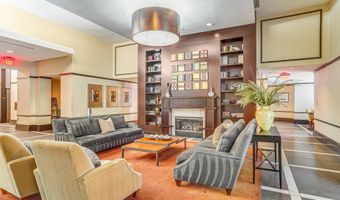 4500 S FOUR MILE RUN Dr 807, Arlington, VA 22204