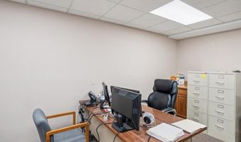 2721 SW 30th St, Des Moines, IA 50321
