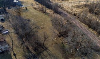 307 3rd Ave, Ackley, IA 50601