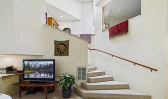 444 Tanglewood Rd, Arcata, CA 95521